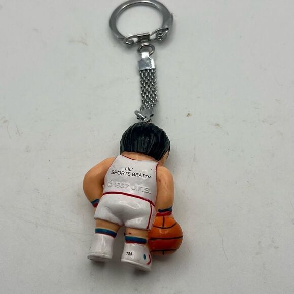 Vintage Detroit Pistons basketball keychain, figuring - Picture 4 of 4